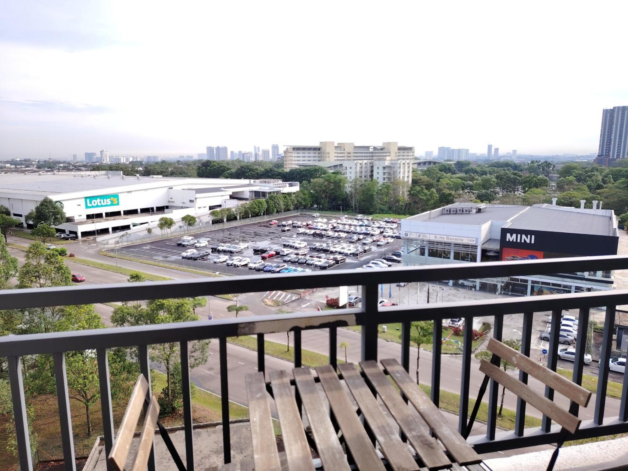 Apartment Mgm-tebrau Walk Within 5 Min To Aeon Mall, Ikea & Toppen