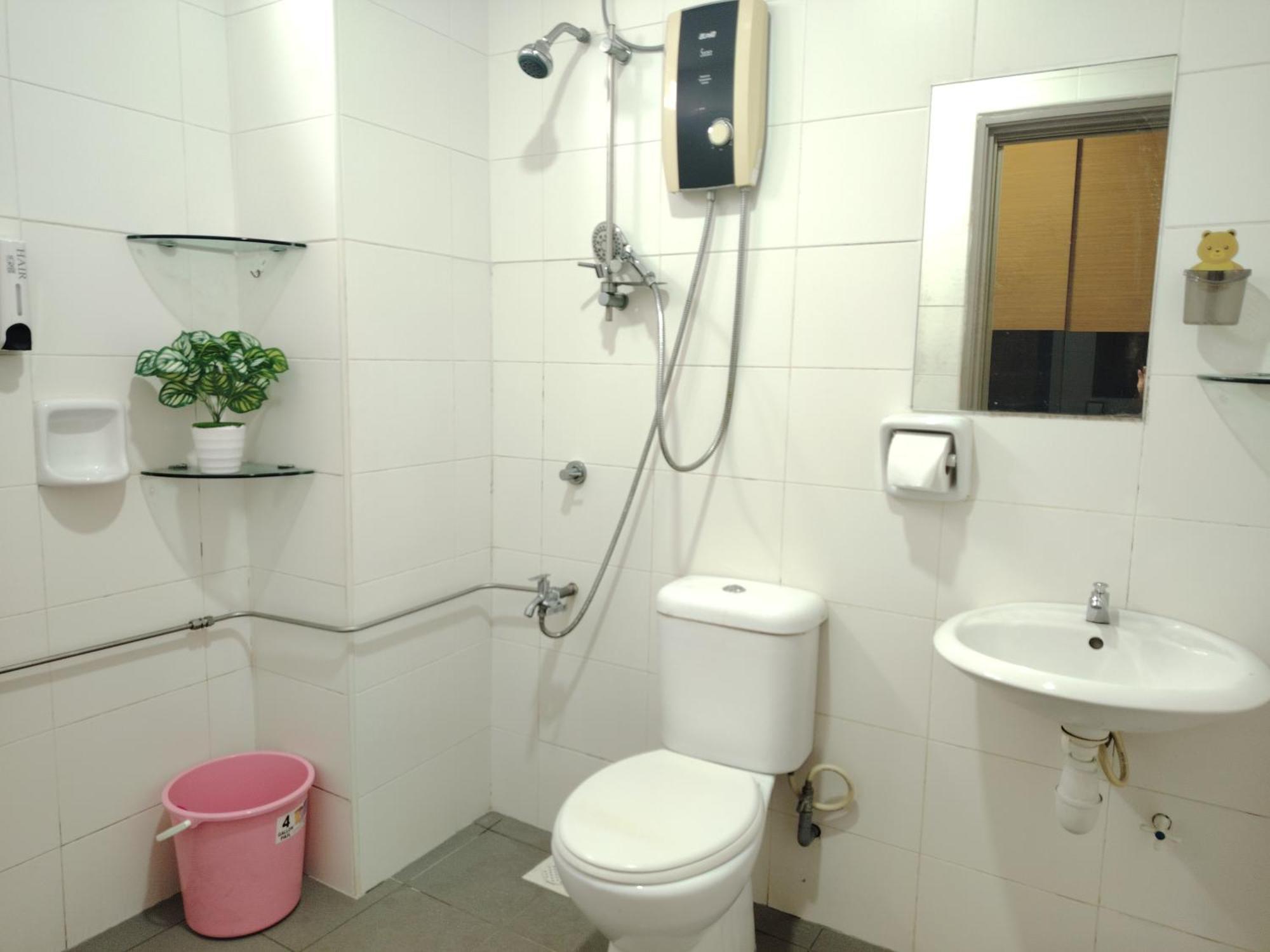 Mgm-tebrau Walk Within 5 Min To Aeon Mall, Ikea & Toppen Apartment *