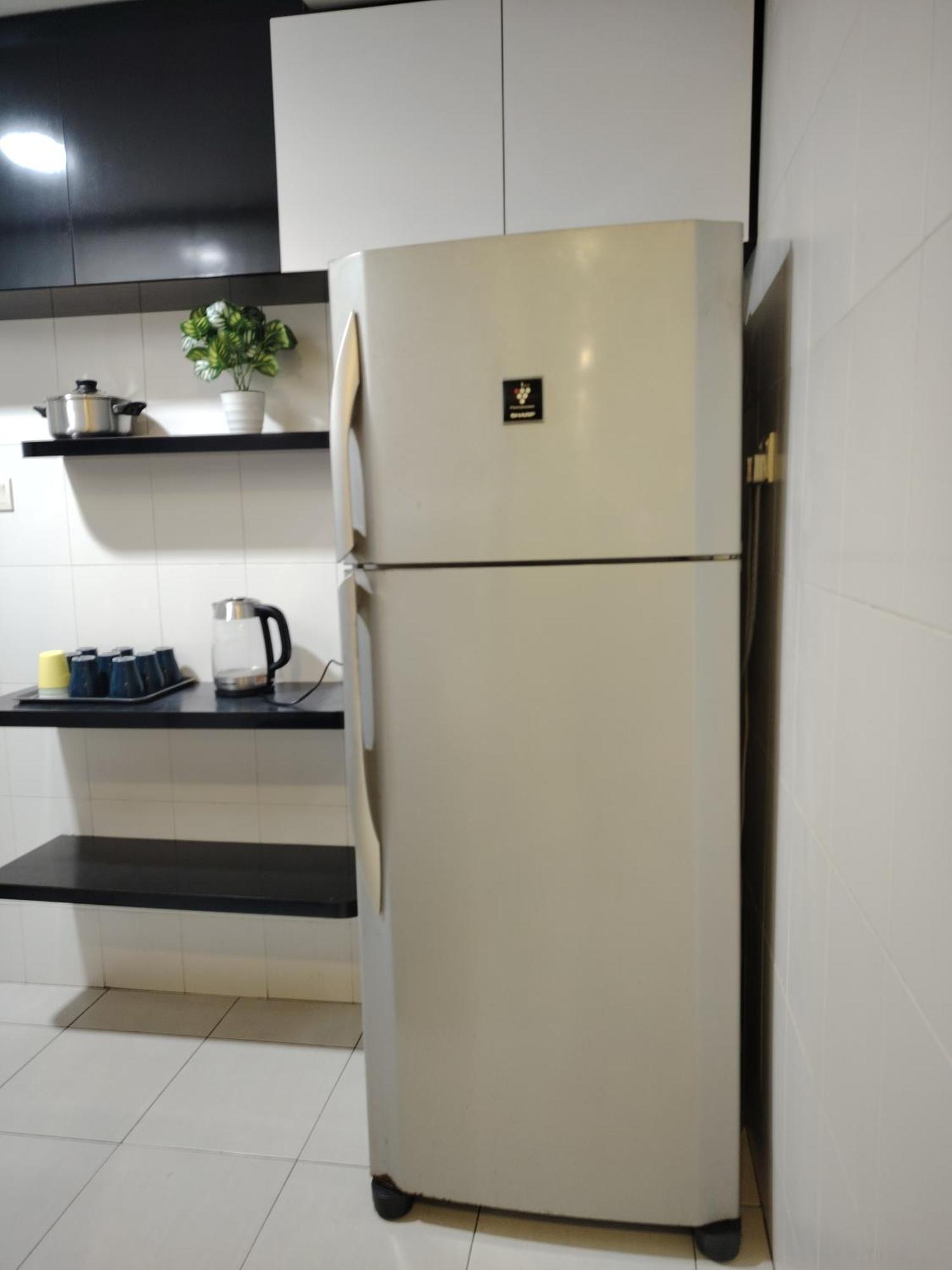Mgm-tebrau Walk Within 5 Min To Aeon Mall, Ikea & Toppen