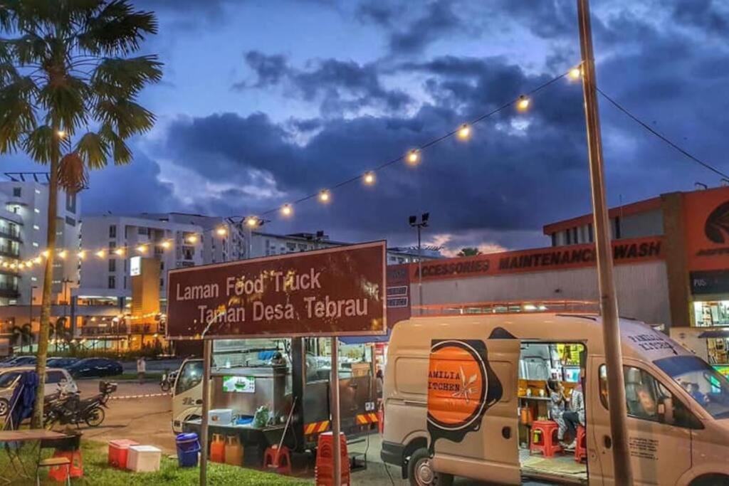 Apartment Mgm-tebrau Walk Within 5 Min To Aeon Mall, Ikea & Toppen
