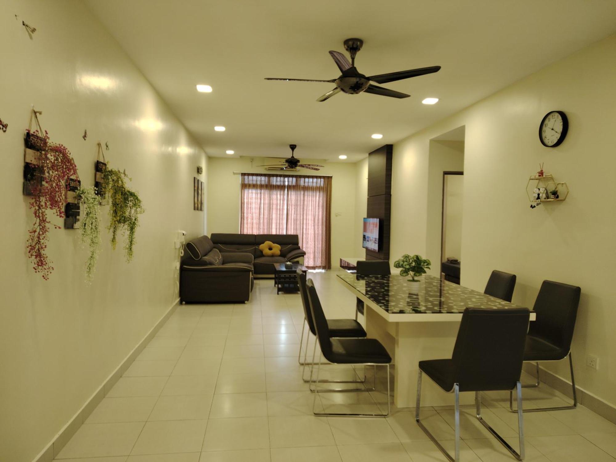 Mgm-tebrau Walk Within 5 Min To Aeon Mall, Ikea & Toppen Johor Bahru